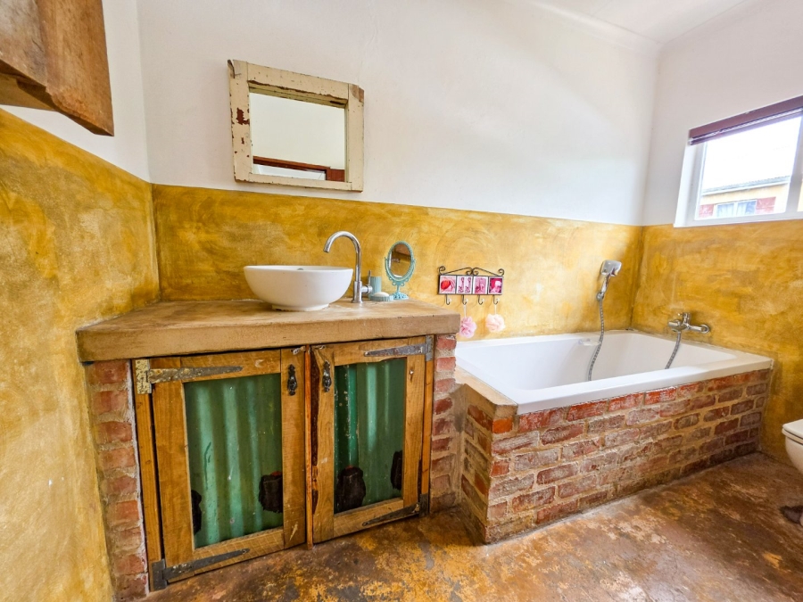 3 Bedroom Property for Sale in Stilbaai Western Cape